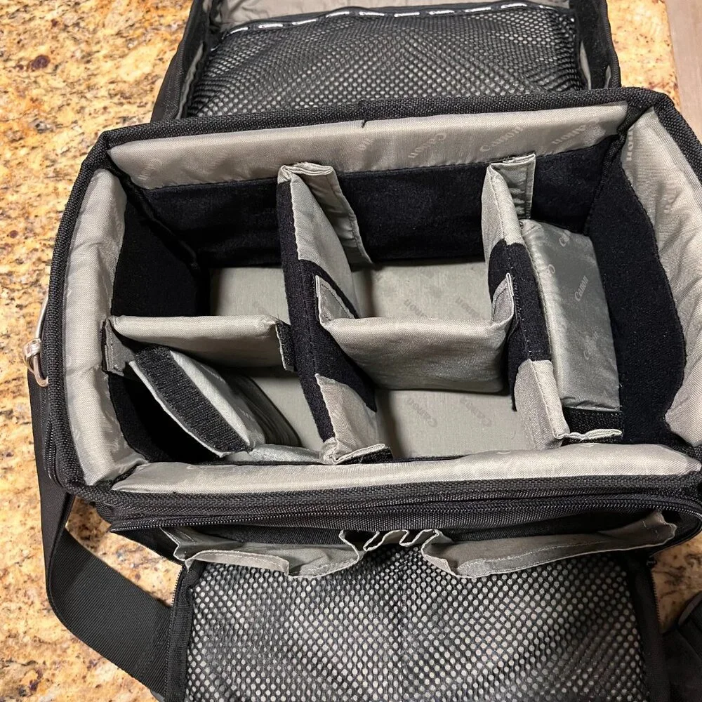 Canon 200DG Digital Gadget Camera Bag